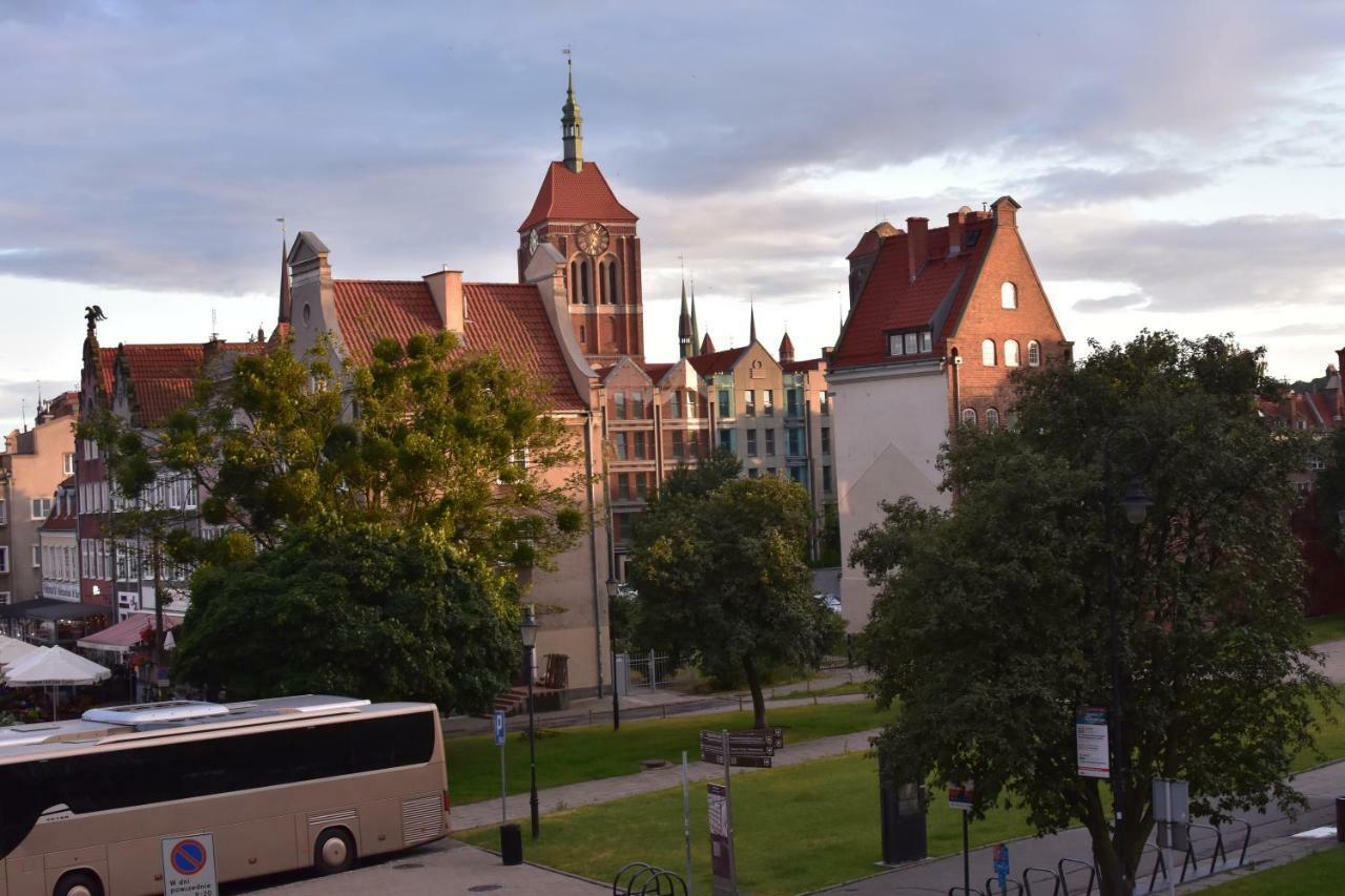 Hostel Przy Targu Rybnym Gdańsk Buitenkant foto